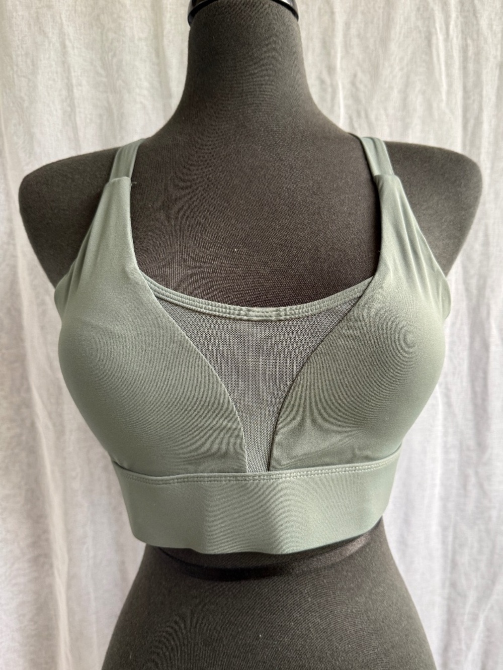 Cordaw Green Sports Bra |‎ L | NWT | Athleisure Minimalist Activewear